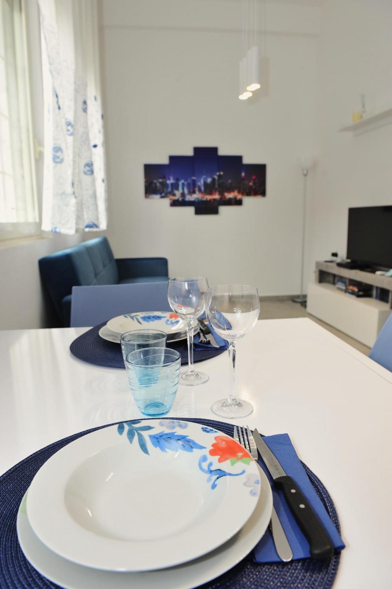 La Dimora In Blu Lejlighed Bologna Eksteriør billede